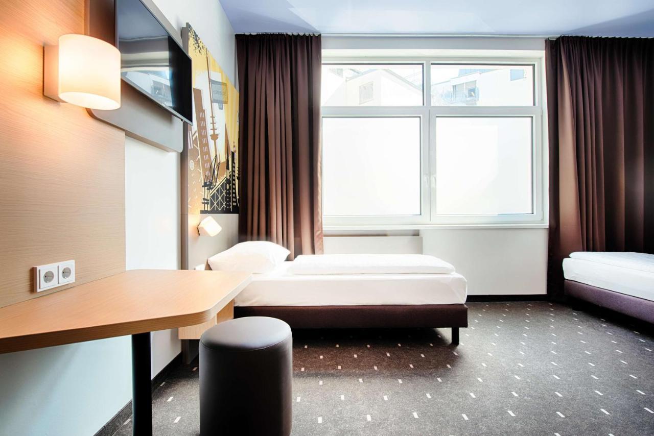 B&B Hotel Kiel-Holstenbruecke Extérieur photo